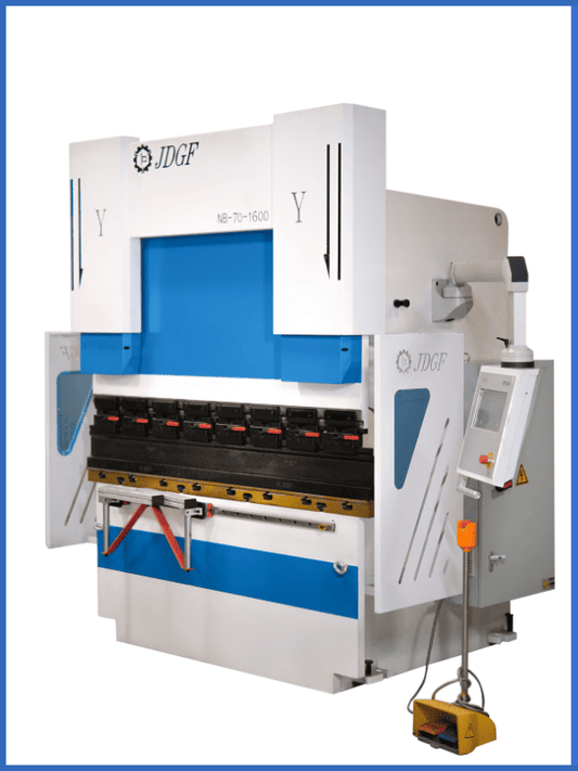 Máy chấn CNC 70T1160 - Máy chấn CNC | Công ty TNHH Công Nghệ Letao